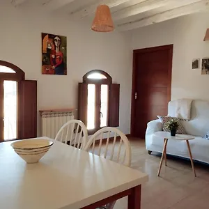 Apartament Santa Anna Apartamento Montblanc